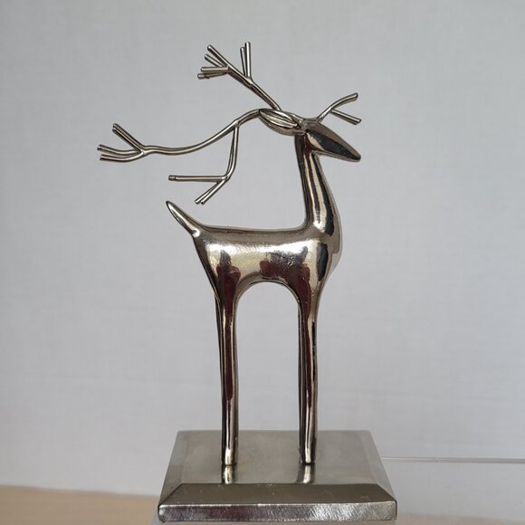 Reindeer Christmas Silver Tone Stocking Holder Hanger Mantel Decoration Set of 2 - Picture 6 of 16